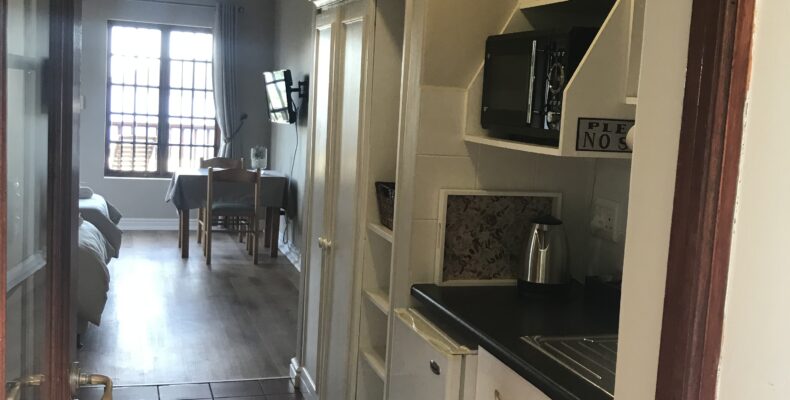 44882917-F4CF-4685-87F2-0E46B54C945D