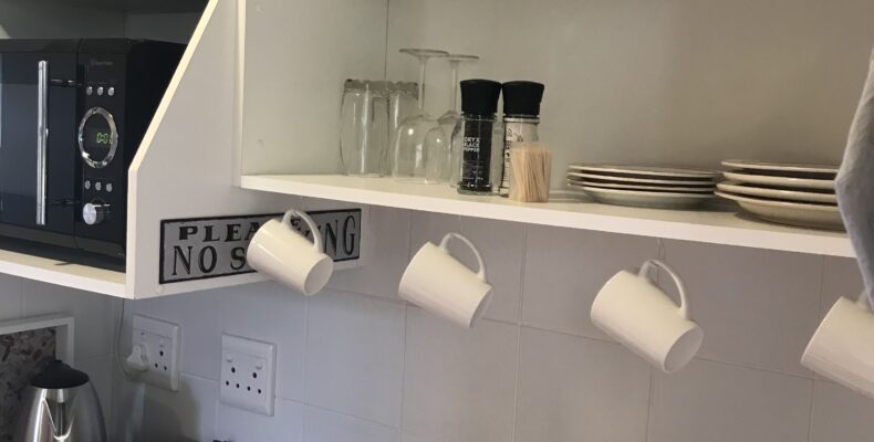 93B41017-48F4-471C-94AC-52EE44D90C3E